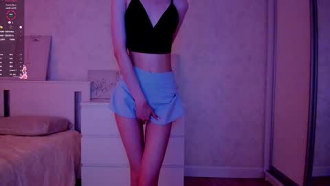 Kate online show from September 9, 2025, 3:28 am