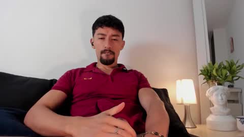 Arley Moren online show from November 8, 2025, 10:59 am