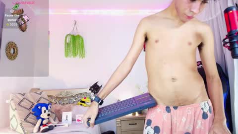 Snapshot of armondx_parkr chatting on March 29, 2026, 2:00 am armond online show from March 29, 2026, 2:00 am