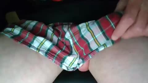 Snapshot of armystudd22 chatting on February 12, 2025, 12:27 am Armystudd22 online show from February 12, 2025, 12:27 am