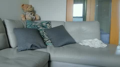 ARNI STRONG online show from December 22, 2024, 6:28 am