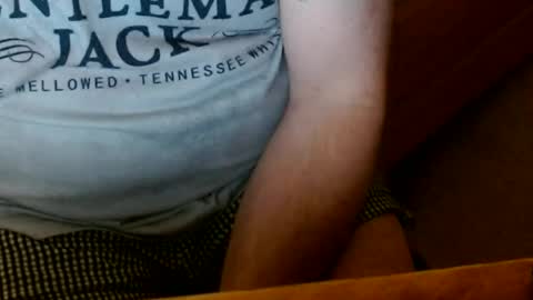 Snapshot of arnie12 chatting on June 17, 2026, 12:07 pm Arnie online show from June 17, 2026, 12:07 pm