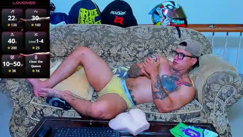 Snapshot of arnold_fit_hot98 chatting on October 7, 2025, 5:37 am Arnold fit hot98 online show from October 7, 2025, 5:37 am