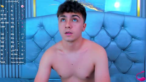 aron__cooper online show from January 9, 2025, 3:34 pm