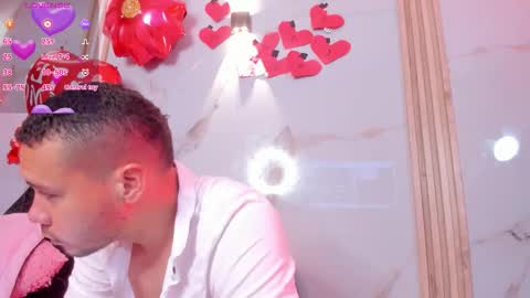 aron and molly online show from February 15, 2026, 12:14 pm