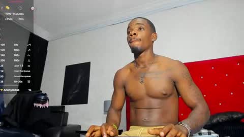 Snapshot of aron_clark chatting on August 2, 2026, 7:56 pm A R O N online show from August 2, 2026, 7:56 pm