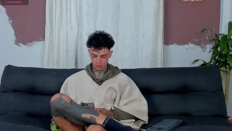 Aron ford online show from October 11, 2025, 11:20 am