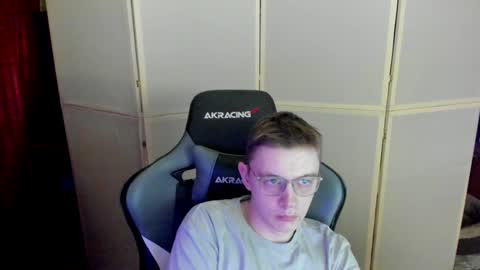 Snapshot of aron_neall chatting on December 2, 2024, 6:43 pm biggest penis  online show from December 2, 2024, 6:43 pm