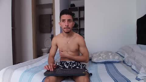 Aron Santoro online show from January 7, 2026, 3:14 pm