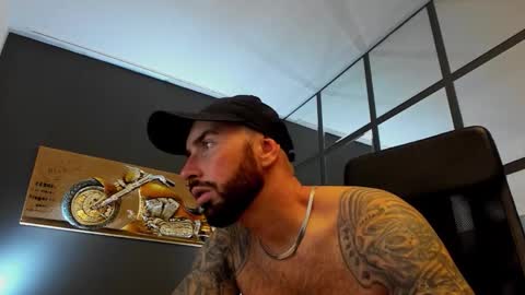 AronGrant online show from October 31, 2025, 10:49 am