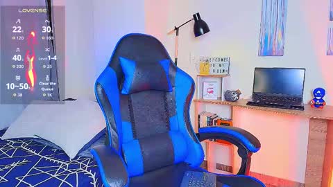 noah and ivy online show from December 16, 2025, 10:53 am