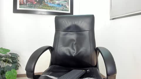   online show from February 4, 2025, 2:28 am