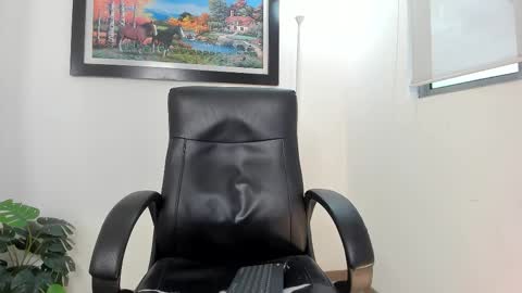   online show from February 17, 2025, 10:58 pm