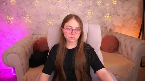 arrinawair online show from February 3, 2026, 9:25 am