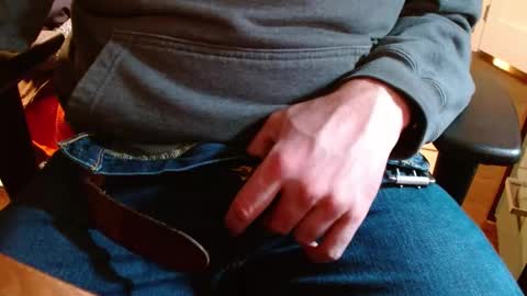 arrrr3 online show from December 13, 2024, 2:54 am