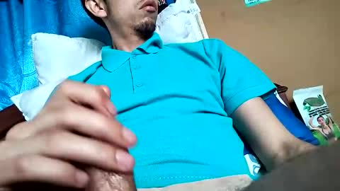 arrymarcelo30 online show from December 15, 2025, 6:34 pm