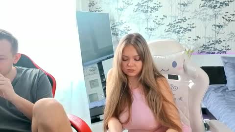 art_cam_ online show from March 6, 2026, 8:22 am