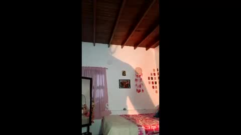 Snapshot of arteatenea__ chatting on May 31, 2026, 2:53 am Julieta online show from May 31, 2026, 2:53 am