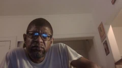 Snapshot of arteblazze chatting on June 12, 2026, 2:54 am Arteblazze not daddy boy bitch or nigga online show from June 12, 2026, 2:54 am