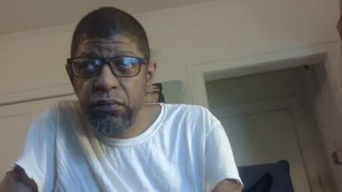 Snapshot of arteblazze chatting on June 15, 2026, 12:13 am Arteblazze not daddy boy bitch or nigga online show from June 15, 2026, 12:13 am
