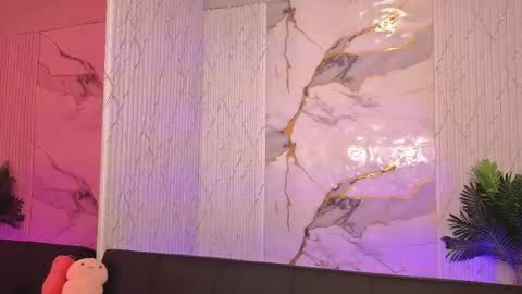 artemiss_tay online show from April 18, 2026, 7:58 pm