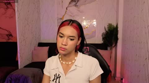artemiss_tay online show from May 20, 2026, 7:31 pm