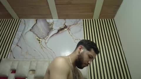 Snapshot of arthur1718 chatting on February 9, 2026, 3:43 am arthur1718 online show from February 9, 2026, 3:43 am