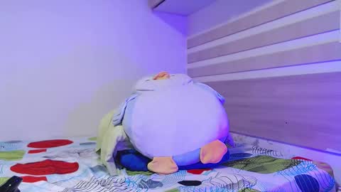 arthur_jamess online show from September 13, 2025, 12:05 pm