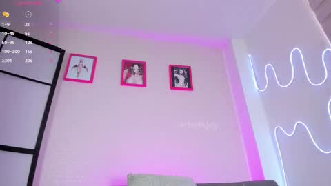 MIA OF artmiajoy online show from March 19, 2026, 3:38 pm