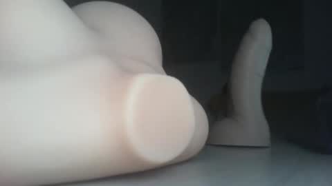 Snapshot of artur833 chatting on February 8, 2026, 8:34 pm artur833 online show from February 8, 2026, 8:34 pm