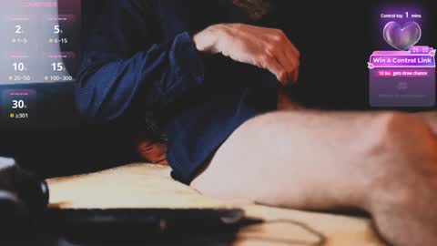 Snapshot of arty_cock chatting on December 15, 2024, 8:36 pm Arty Cock online show from December 15, 2024, 8:36 pm