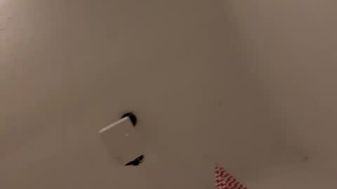 artyparty818 online show from April 12, 2026, 7:35 am