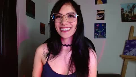   Independent Model online show from February 27, 2026, 5:13 pm