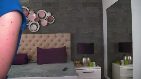arya_joy online show from May 18, 2026, 4:29 am