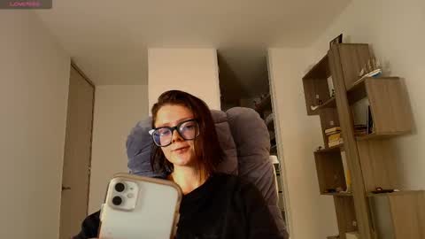 Ary 3 online show from November 5, 2025, 2:17 pm