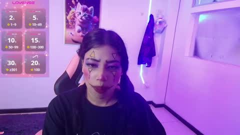 aryahmoonn online show from April 28, 2026, 3:11 am