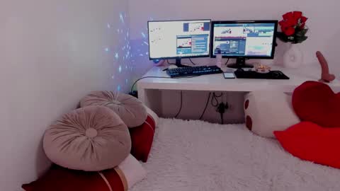 Snapshot of aryahunt chatting on February 16, 2025, 12:43 pm Arianacustom videos available for sale try my special  vibes 112233111222333 private copy at request online show from February 16, 2025, 12:43 pm