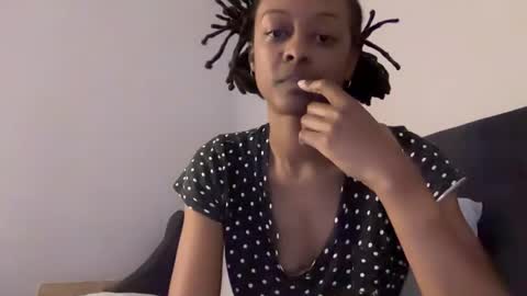 Aryka online show from April 13, 2026, 1:44 am