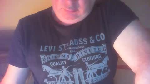 Snapshot of as3ix chatting on April 10, 2026, 10:36 pm as3ix online show from April 10, 2026, 10:36 pm