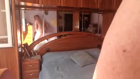 Troy online show from February 26, 2026, 11:42 am