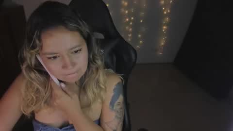 Snapshot of ash_smith1 chatting on March 6, 2025, 11:53 pm ash_smith1 online show from March 6, 2025, 11:53 pm