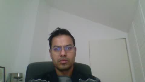 Snapshot of asharma1984xyz chatting on April 13, 2026, 6:08 am asharma1984xyz online show from April 13, 2026, 6:08 am