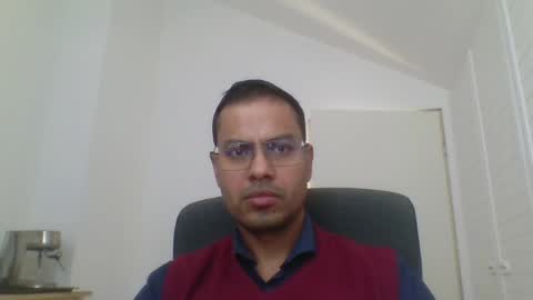 Snapshot of asharma1984xyz chatting on April 23, 2026, 11:53 am asharma1984xyz online show from April 23, 2026, 11:53 am