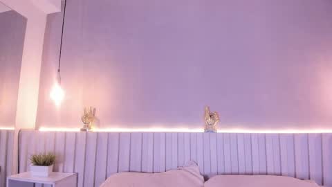 I am Ashley online show from October 28, 2025, 7:16 pm