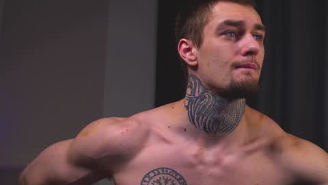 Jerk Machine online show from February 4, 2025, 1:13 am