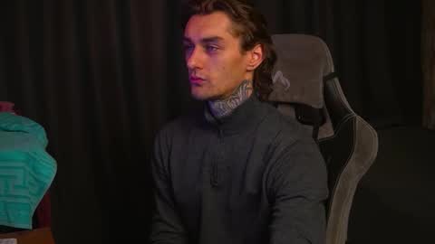 Jerk Machine online show from October 25, 2025, 11:51 am