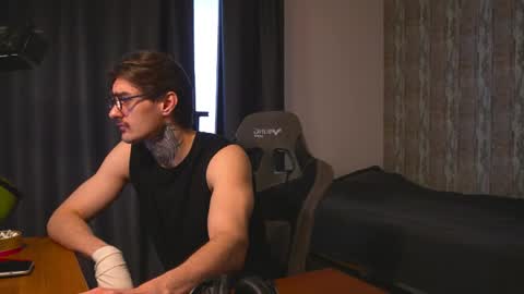 Jerk Machine online show from June 2, 2026, 1:02 pm
