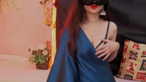 ash online show from February 11, 2025, 7:48 pm