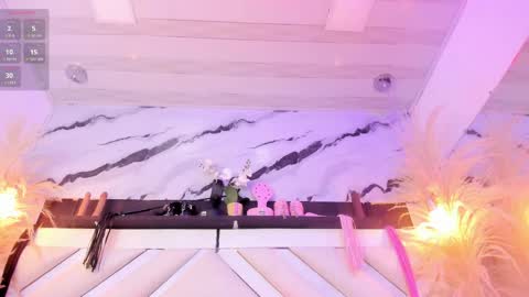 ashley_7777 online show from April 5, 2026, 1:41 pm