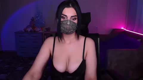   Yasmina   online show from January 22, 2025, 6:20 am